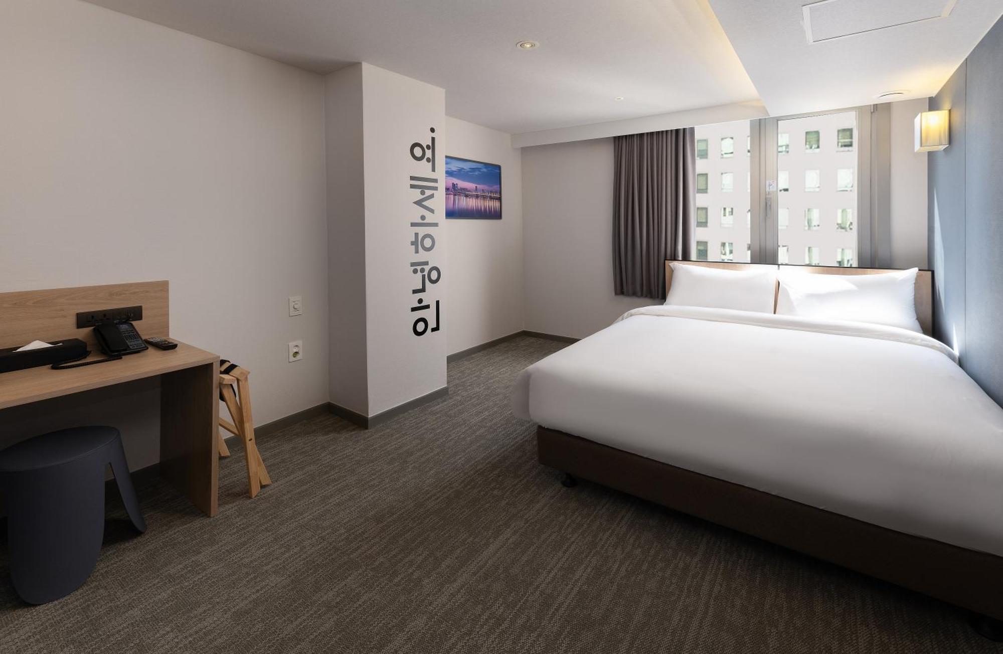 Travelodge Myeongdong Namsan Seoel Buitenkant foto